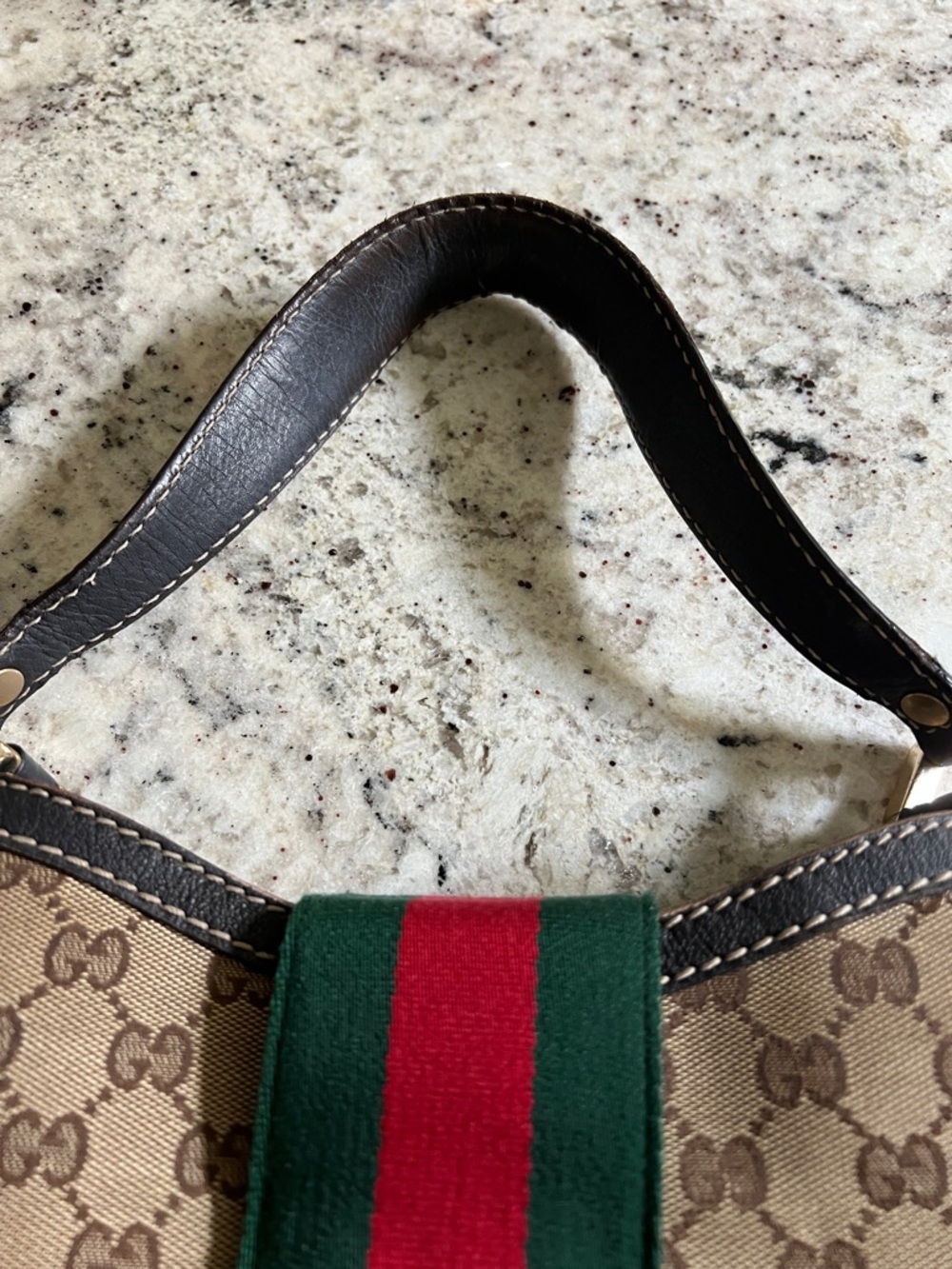 Gucci Brown GG Canvas Shoulder Bag with Green and Red Web - Picture 3 of 10